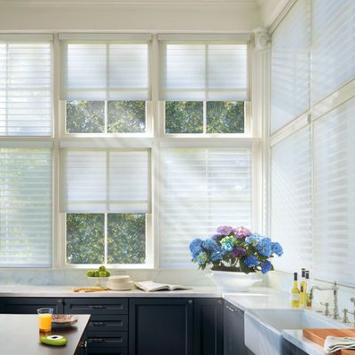 HunterDouglas blinds in kitchen